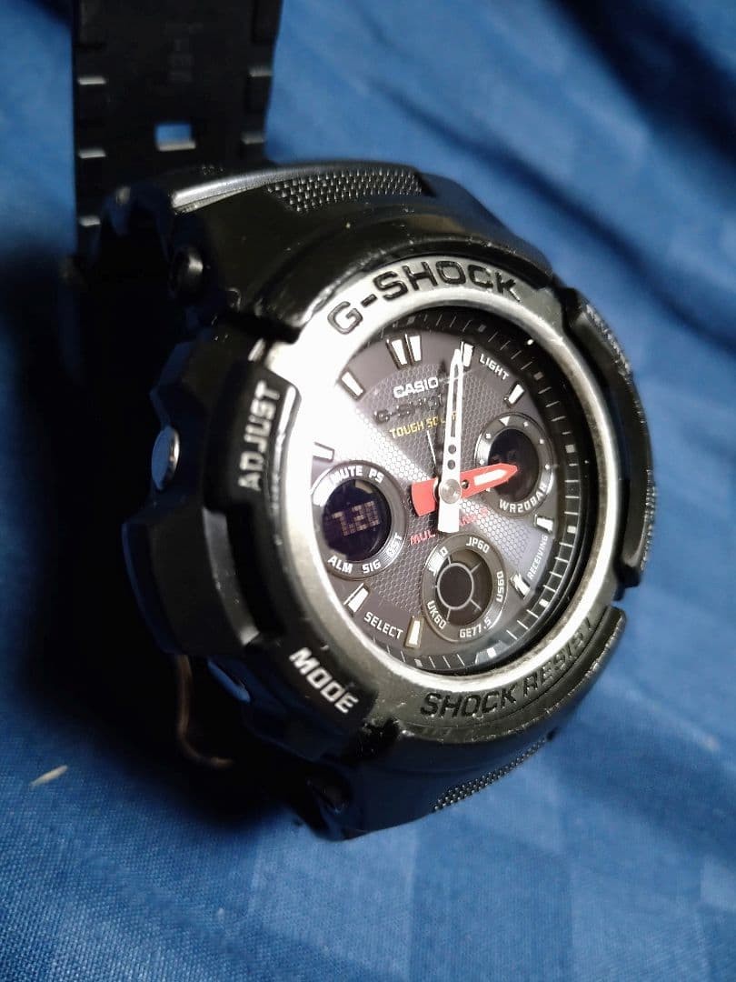 CASIO G-SHOCK AWG-101 Radio-Controlled Solar Watch (Working Condition)