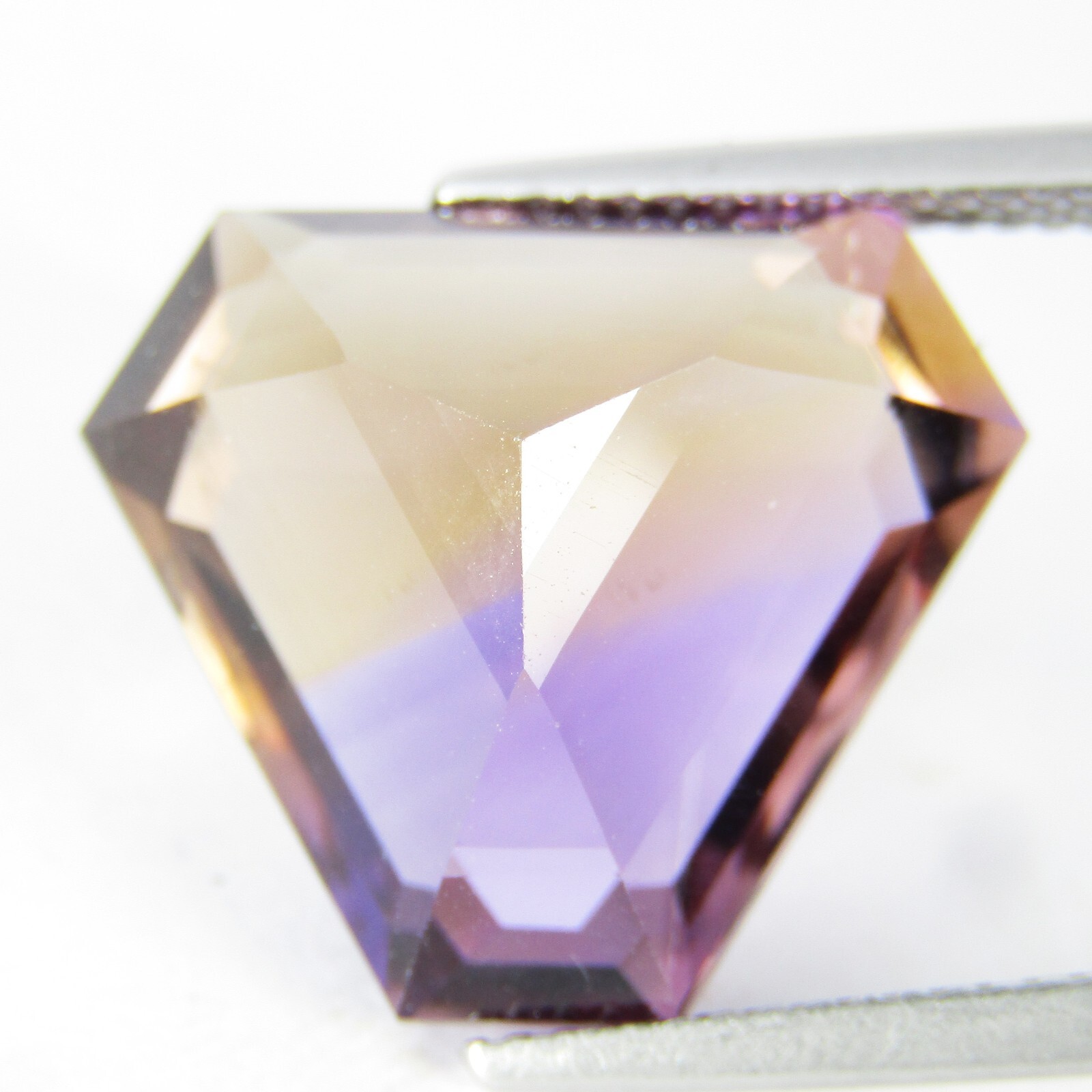16.58Cts Gorgeous Natural Bi-Color Ametrine 14.7mm Fancy Cut Loose Gemstone