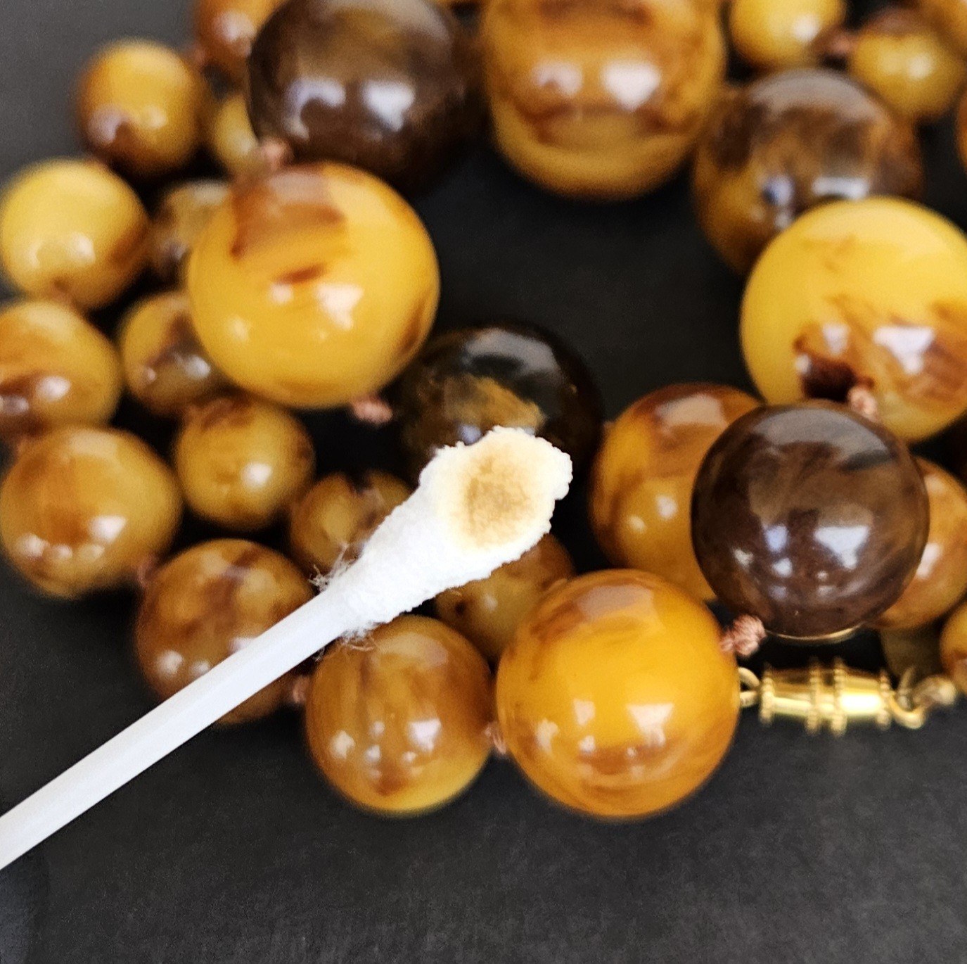 Vintage 1970s Kenneth Lane Catalin Root Beer Caramel Bakelite Bead Necklace 114g