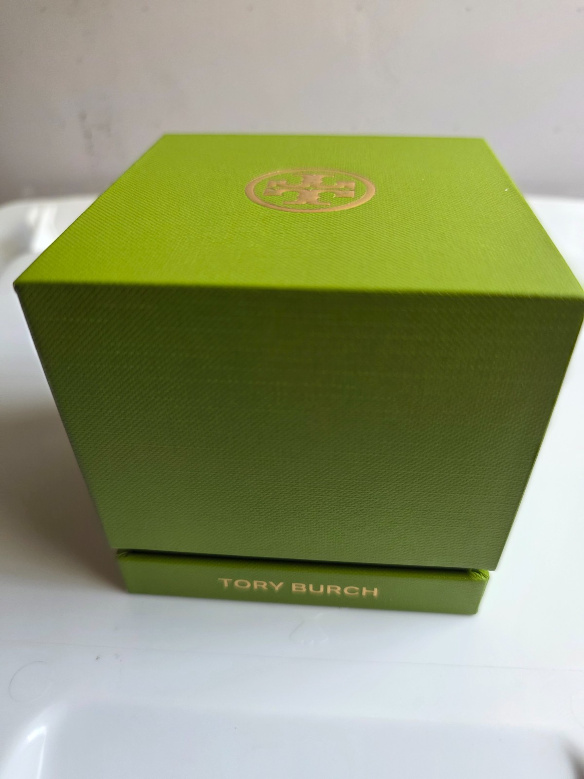 Tory Burch Women’s Eleanor Stainless Steel Bracelet Watch Gold 18 mm NEW TBW1060