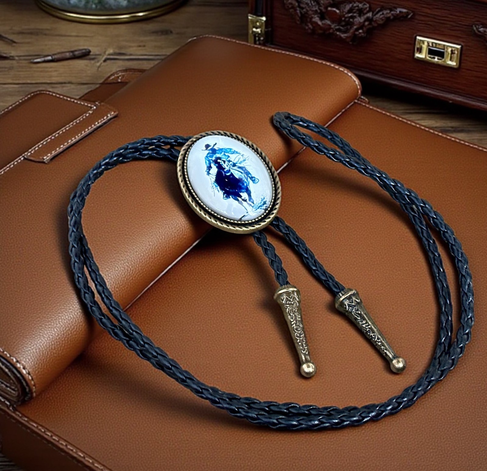 Totem Mens Bolo Tie Bridegroom Wedding Necklace Western Cowboy Necktie