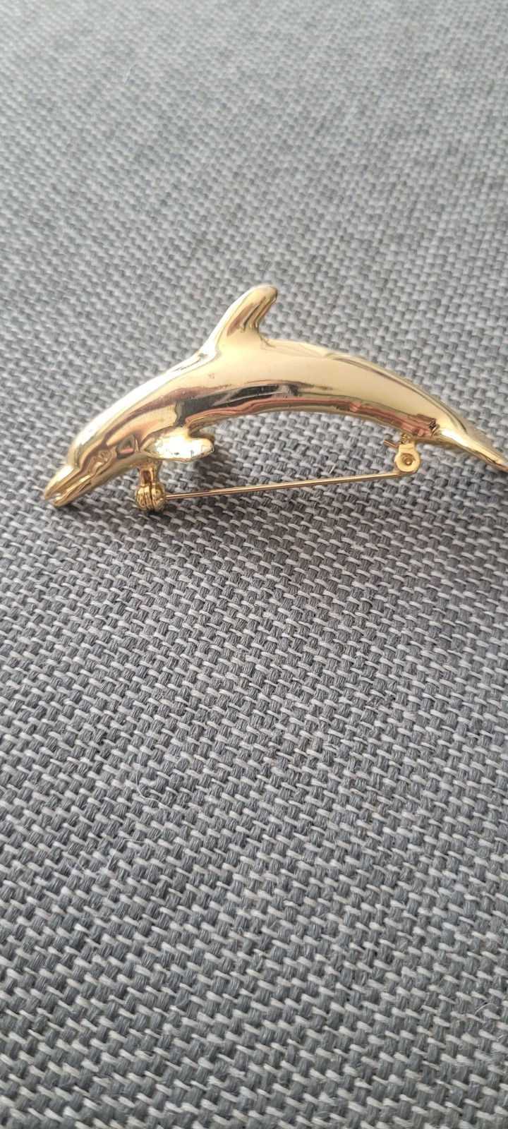 Gold Tone Dolphin Brooch Pendant