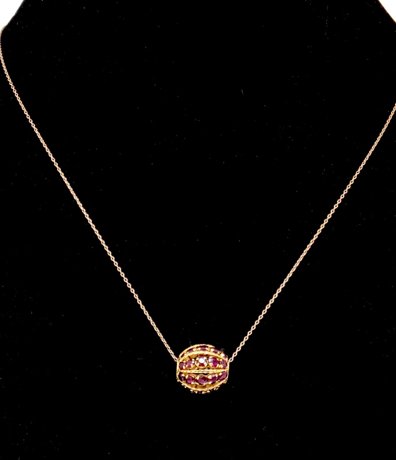 EFFY 14K GOLD 21.5″ NECKLACE W/VINTAGE 18K MULTI RUBY SPINNING BALL PENDANT