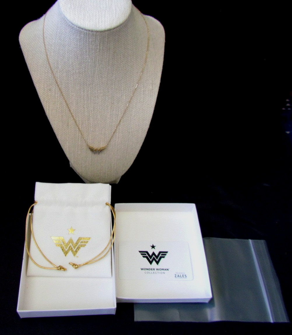 ZALES Wonder Woman Collection 10K IKS Yellow Gold Diamond Pendant/Necklace w/Box