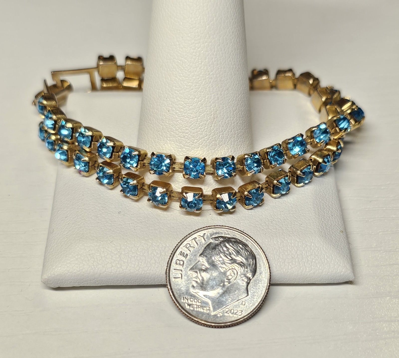 Blue Rhinestone Gold-tone Bracelet 6 3/4 In Length