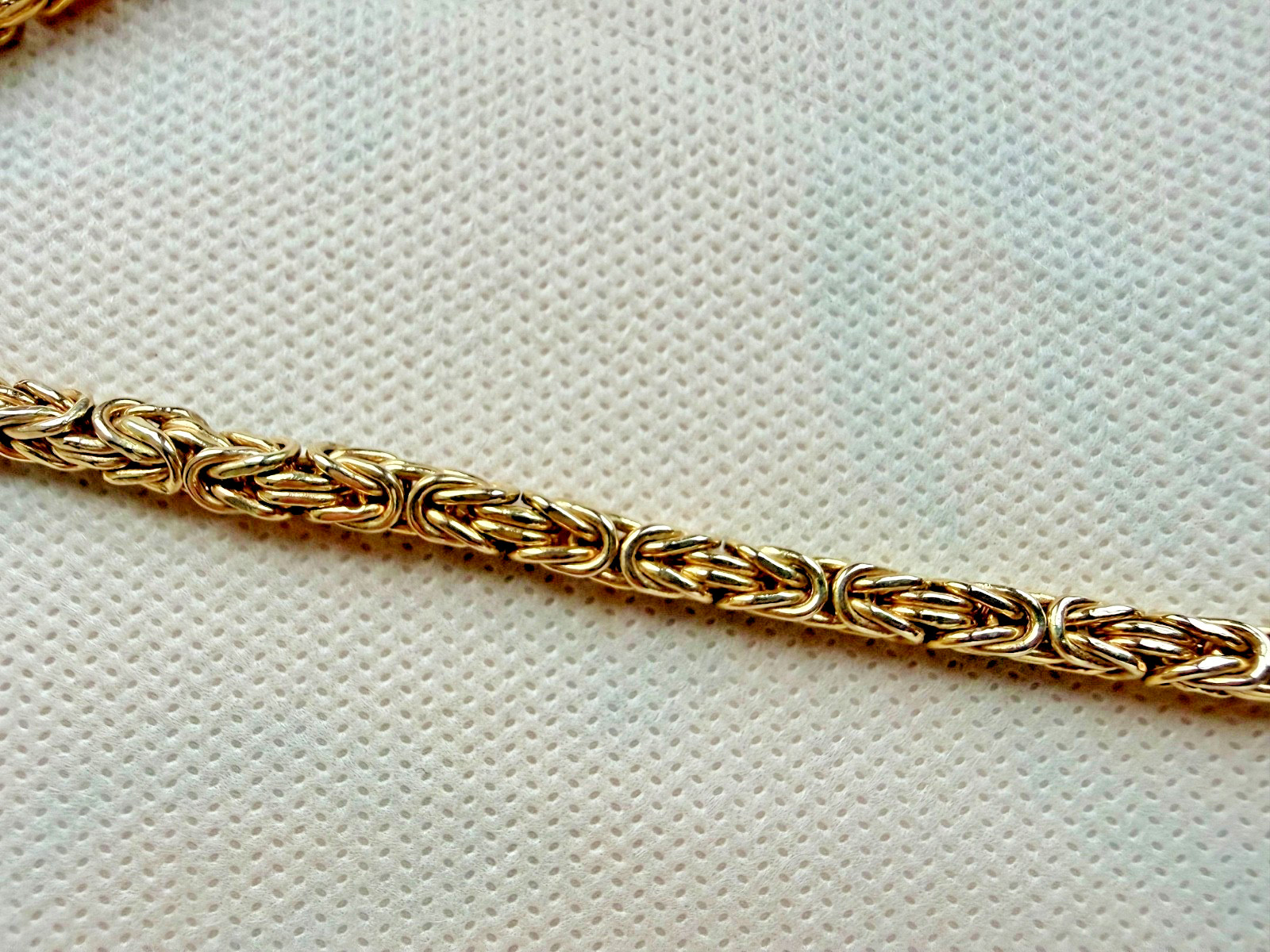 Stunning chunky 14ct Yellow Gold Chain 18 inches 46 cm 21.8grams