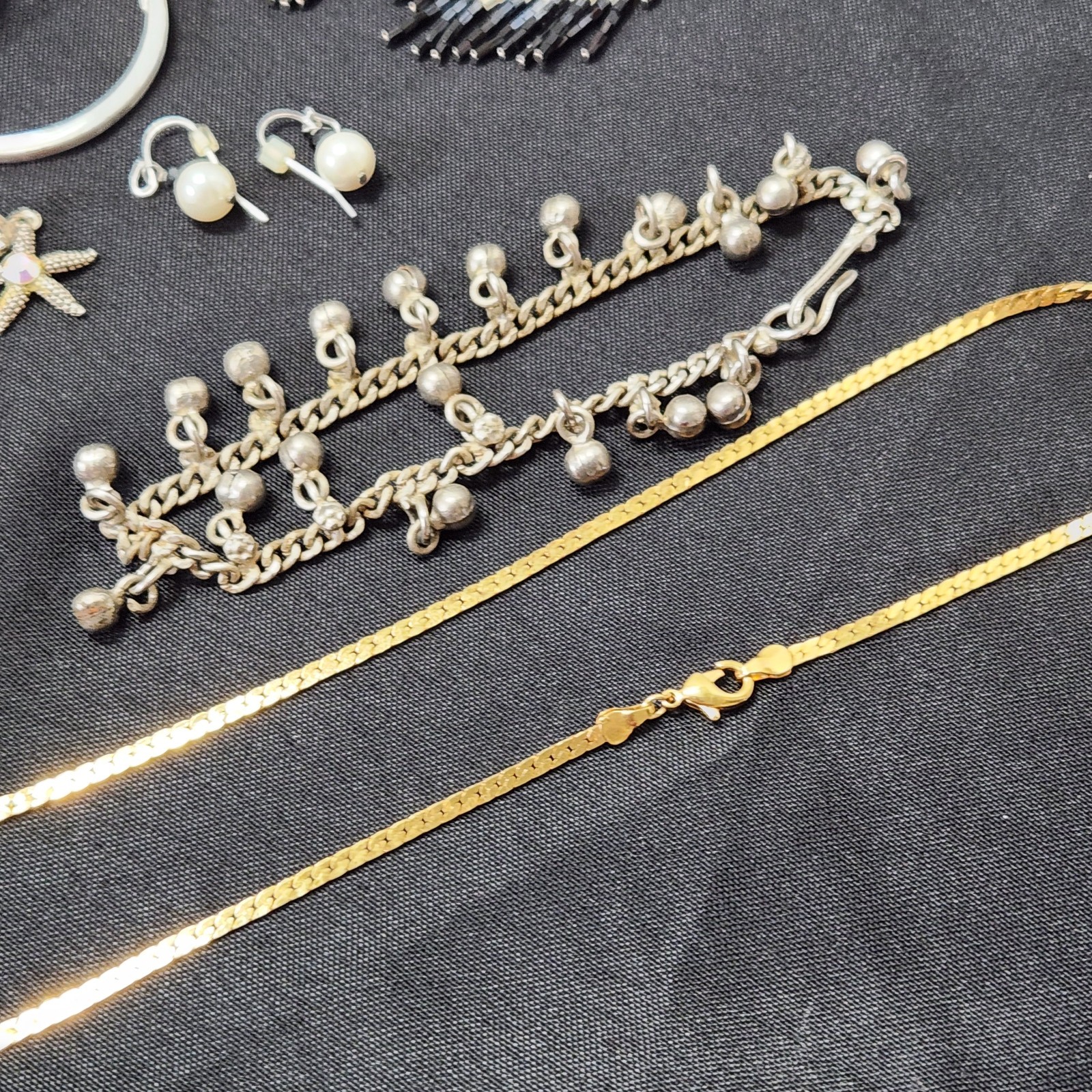 Lot of Fashion Jewelry Earings & Miscellaneous Some Are Hand Crafted See Picture