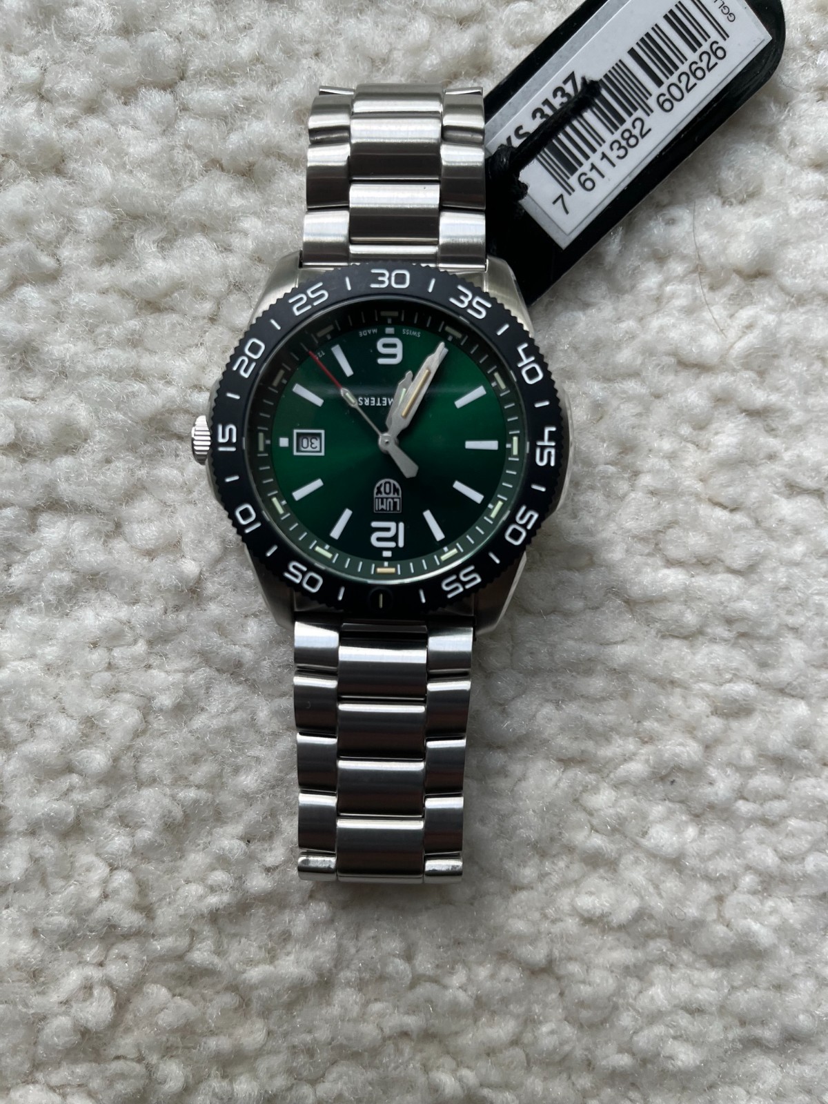 Swiss Luminox XS.3137 Pacific Diver Green Dial Tritium Stainless Mens 44mm Watch
