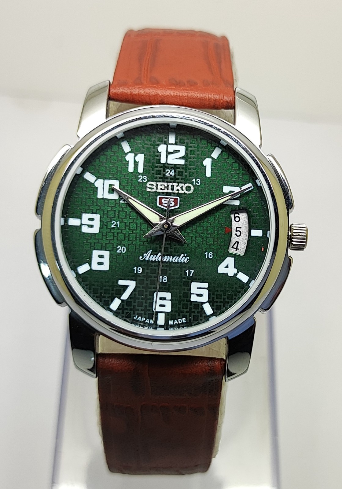 Refurbished Automatic Men’s Watch Day Date | Classic Vintage Style Leather Strap