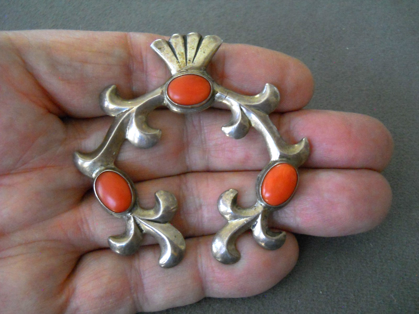 Native American Navajo Coral Sandcast Sterling Silver Naja Squash Pendant 2.4″