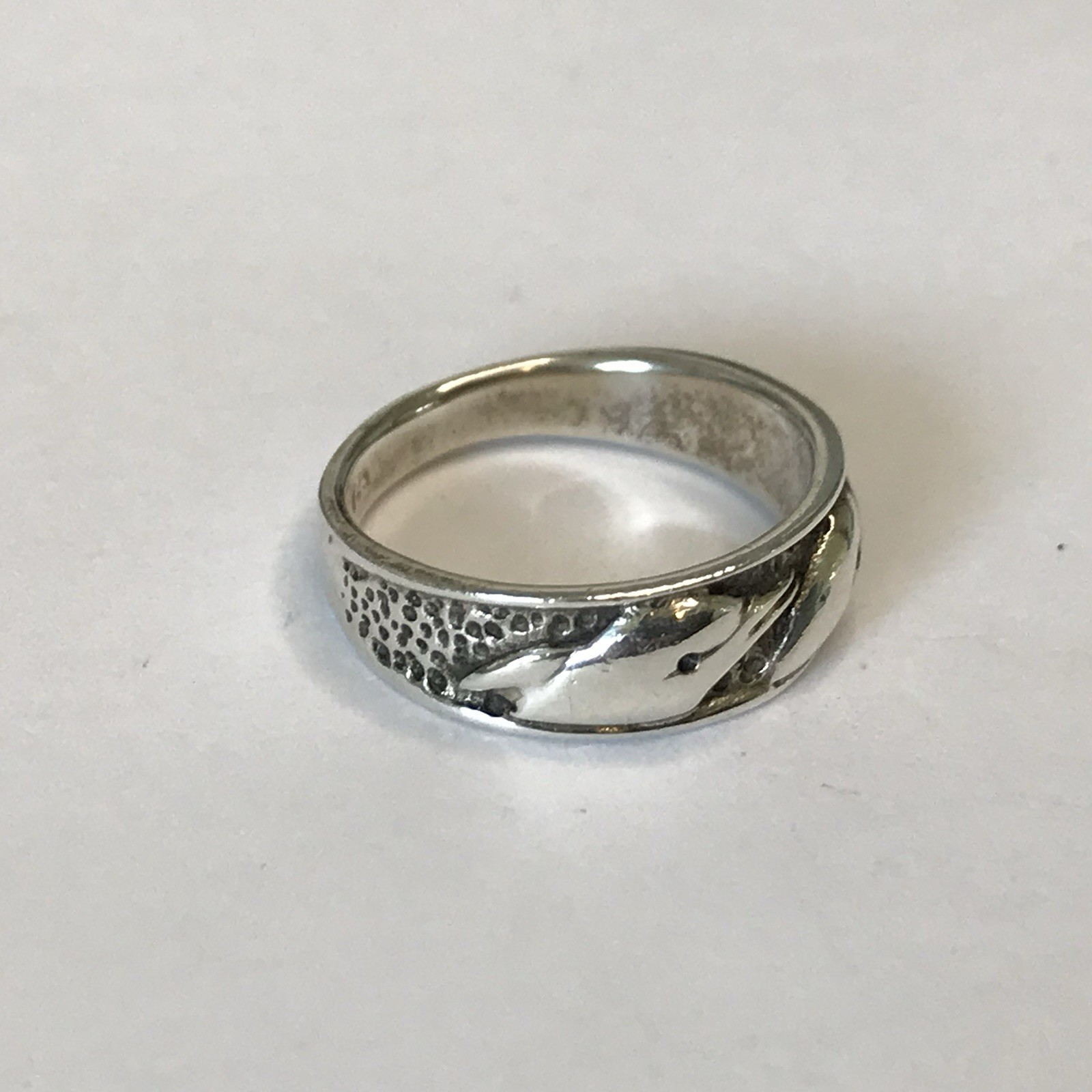 PETER STONE 925 Sterling Silver Vintage Dolphin Band Ring Size 5.75 3.15grams