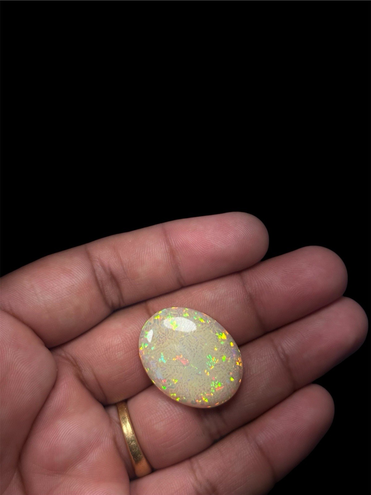 Natural Yellow Opal 28.39 Ct Oval Cabochon Loose Gemstone 29.42×23.08mm IGTL