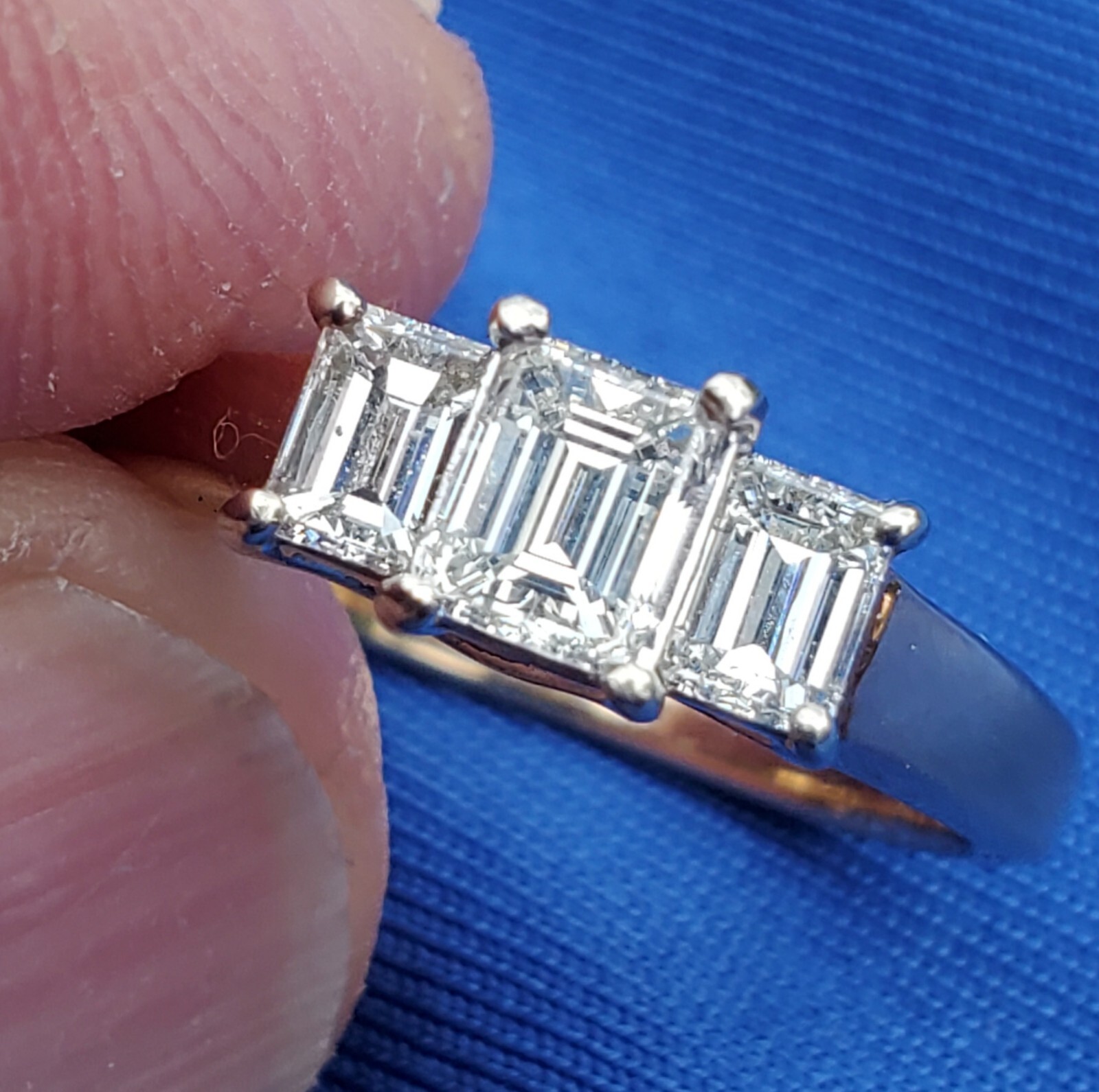 Original EARTH MINED DIAMOND Emerald cut Deco Engagement Ring Vintage 3 stone 7