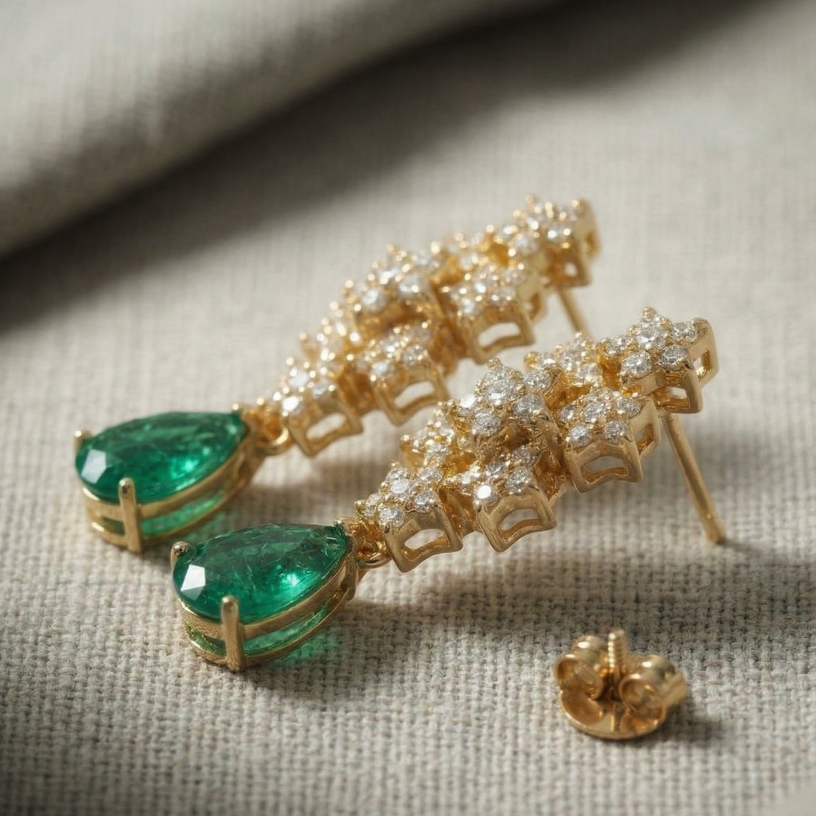 925 Silver Pear Cut Emerald & CZ Stone Drop Earring, Cluster Dangle Earrings