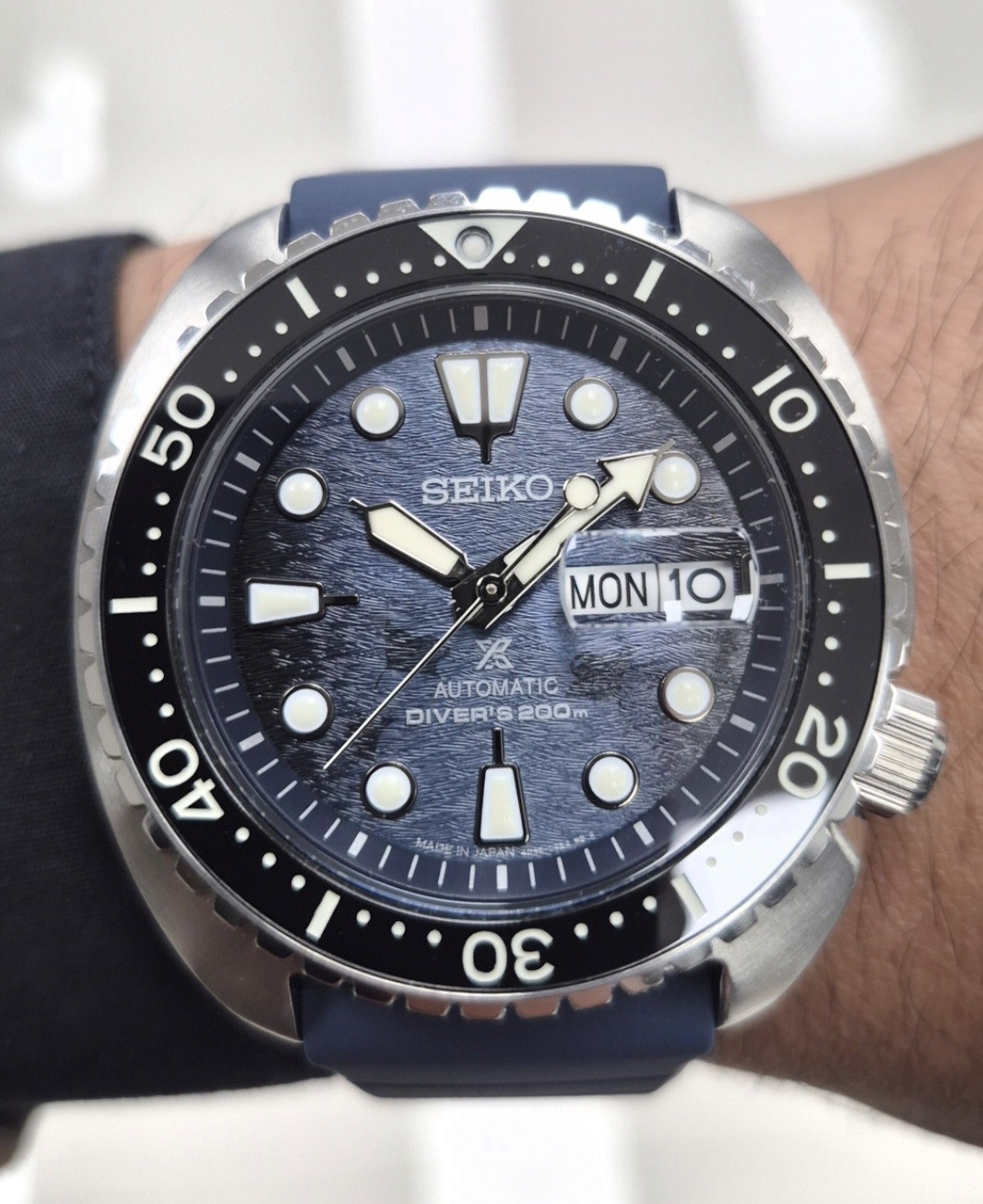 Seiko Prospex Automatic Diver 200m Blue Dial Day/Date Blue Rubber Strap Box