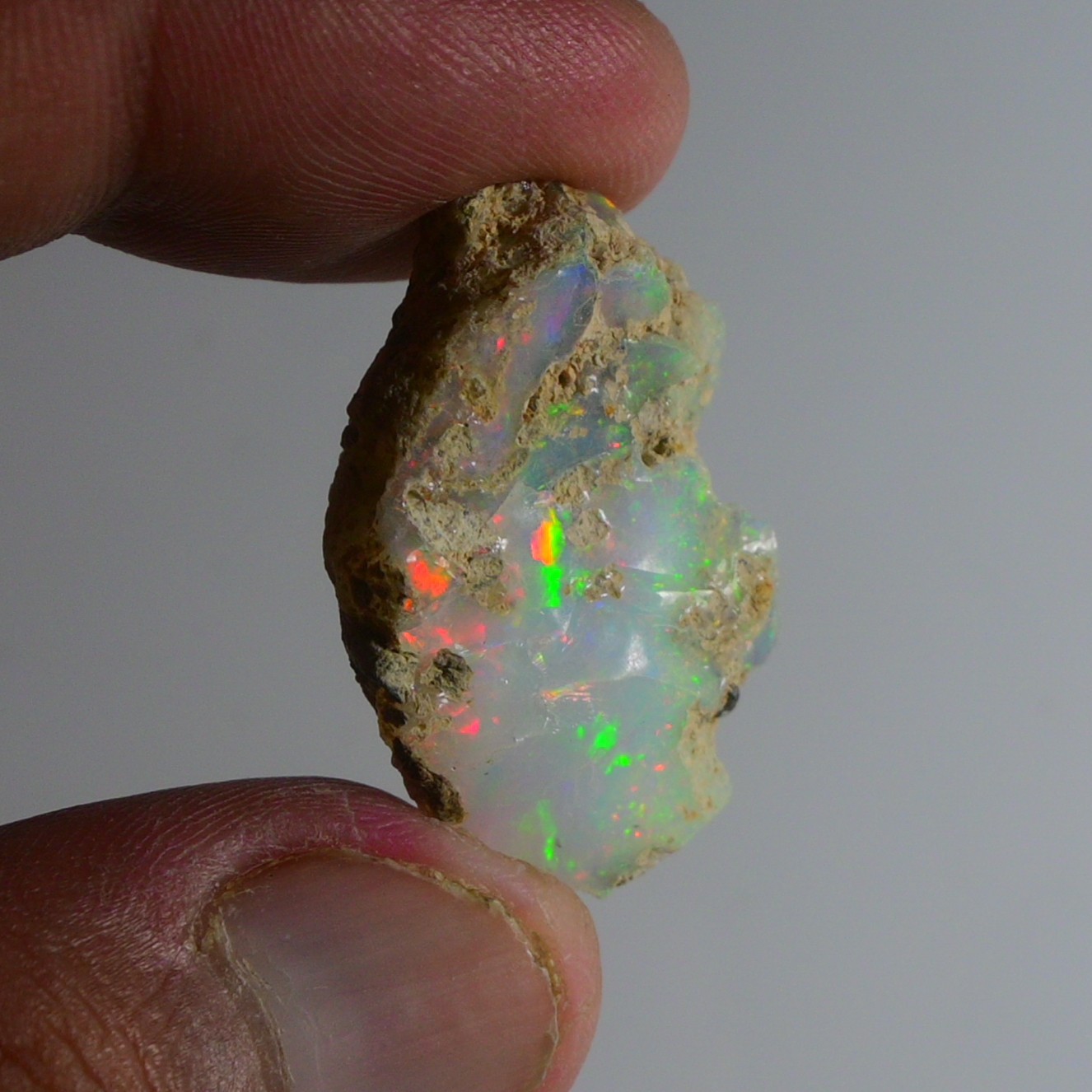 24.90 Ct Smooth White Ethiopian Opal Rough, Ideal for Jewelry – Natural Raw Opal