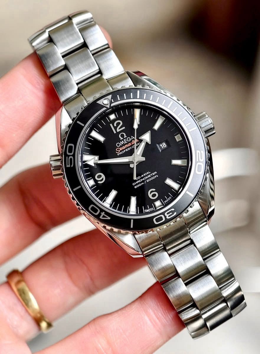 Omega Seamaster Planet Ocean 600M 38mm 2021 Black Dial 232.30.38.20.01.001
