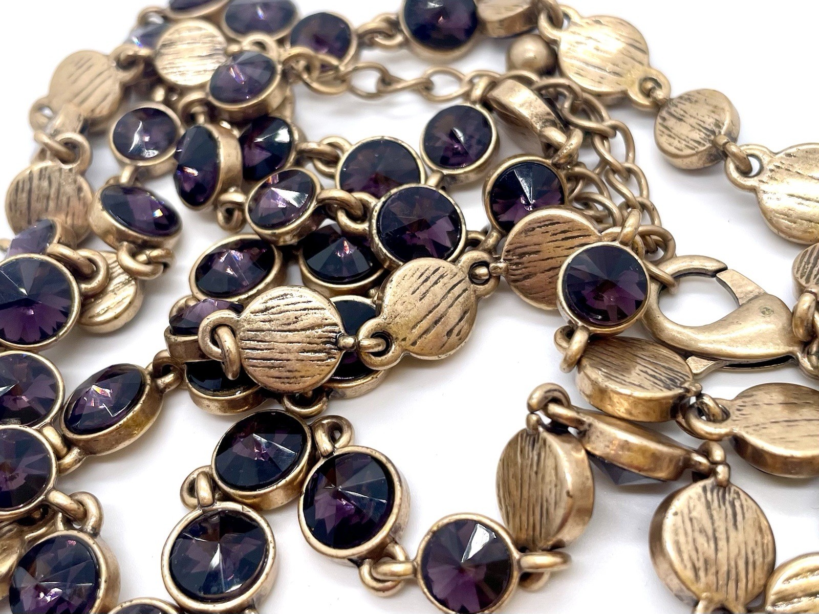 CHICO’S Long Rich Grape Purple Glass 9 mm Cab Necklace 33″ Plus Extender