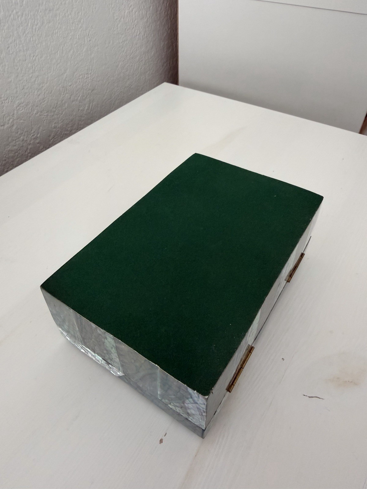 Vintage MCM Maitland-Smith Tessellated Abalone & Mother of Pearl 6×4 Trinket Box