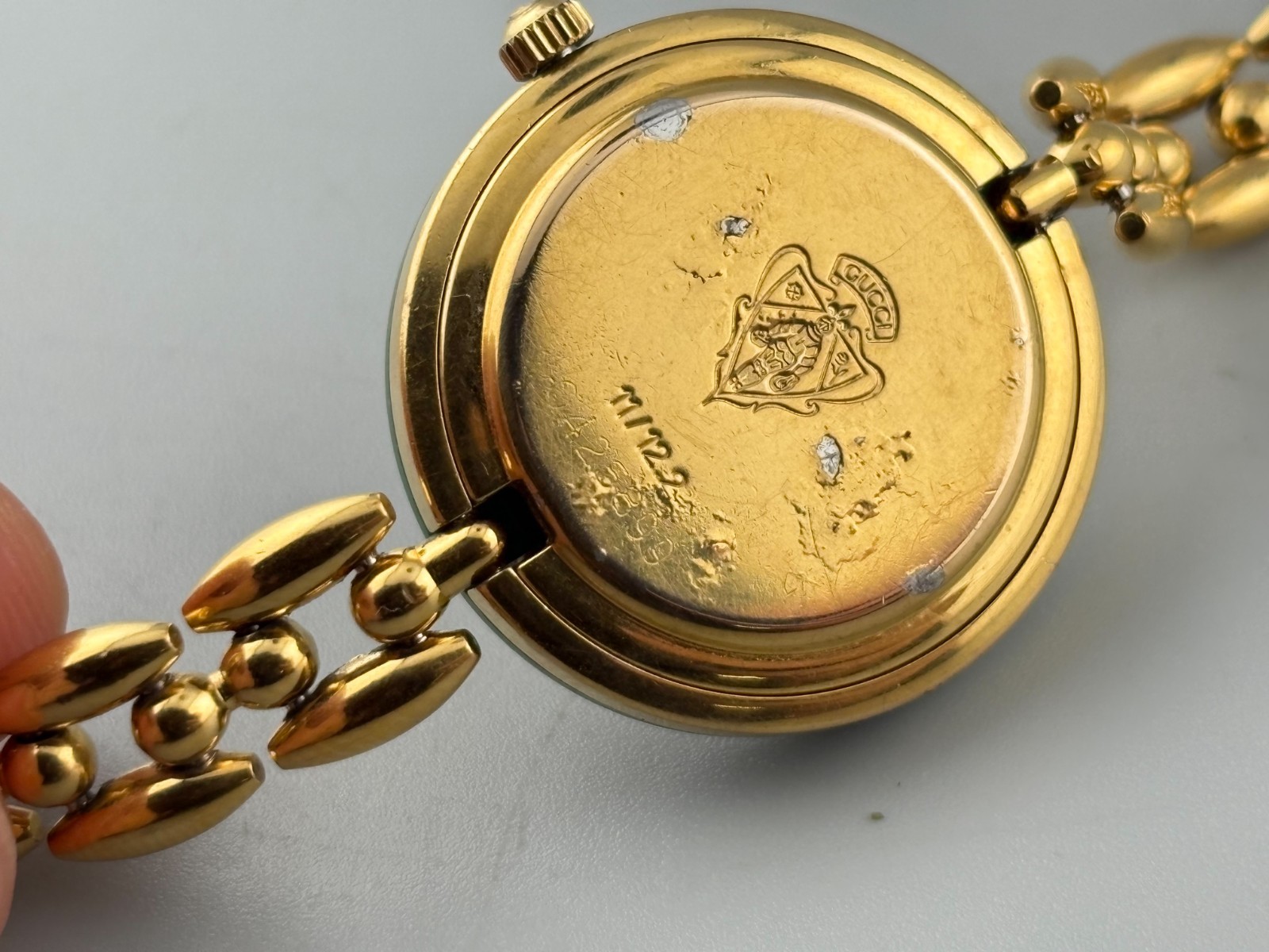 [Very Good+5] Gucci Change Bezel 1200 Gold Serry Line Watch Auth
