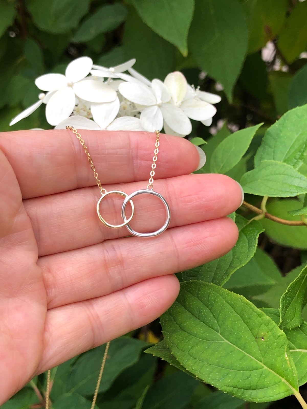 925 Sterling Silver Two Tone Circle Pendant Necklace Interlocked 10.8/14mm Women