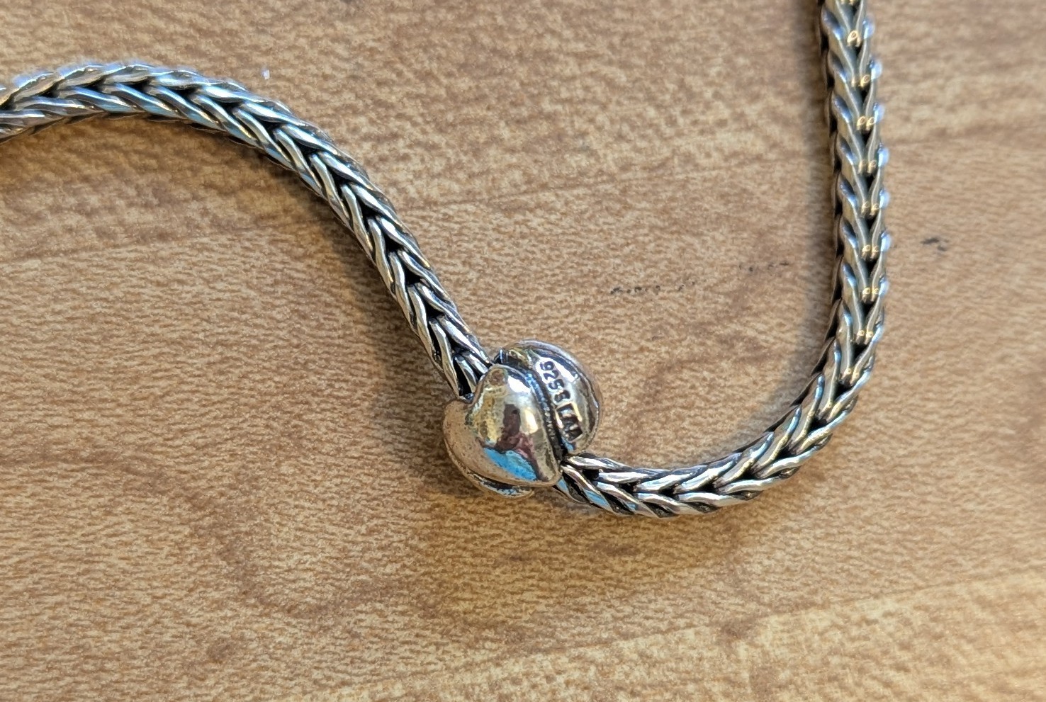 Authentic TrollBeads Small Hearts bead