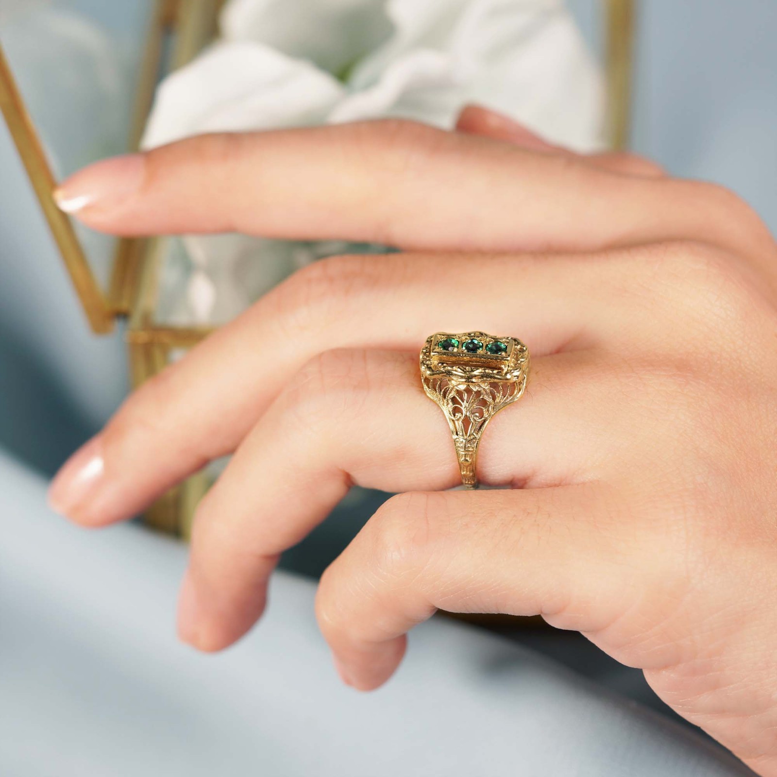 14K Yellow Solid Gold Natural Emerald Vintage Style Filigree Three Stone Ring