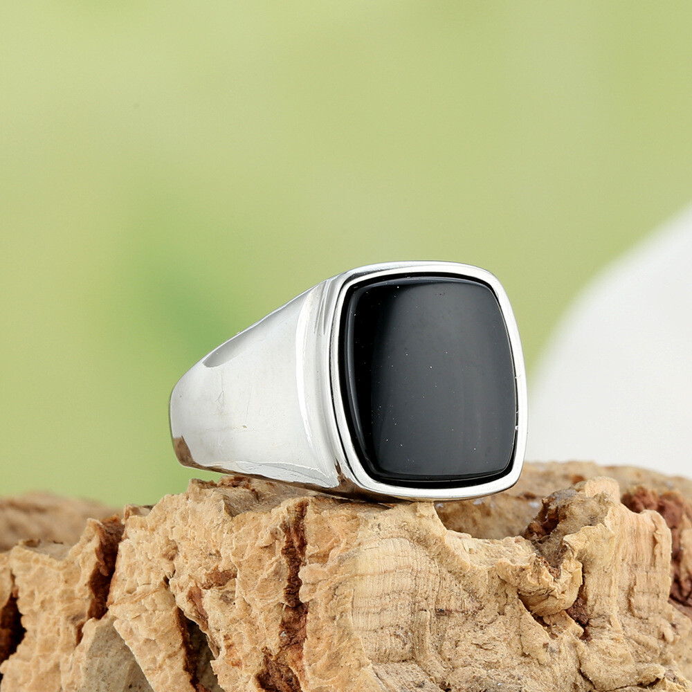 Men Square Signet Ring Statement Classical Wedding Band Cocktail Party Gift