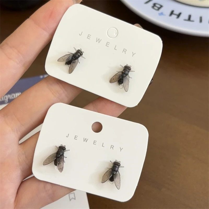 Funny Fly Earrings Women Realistic Insect Stud Earrings Halloween Novelty Gift ⭐