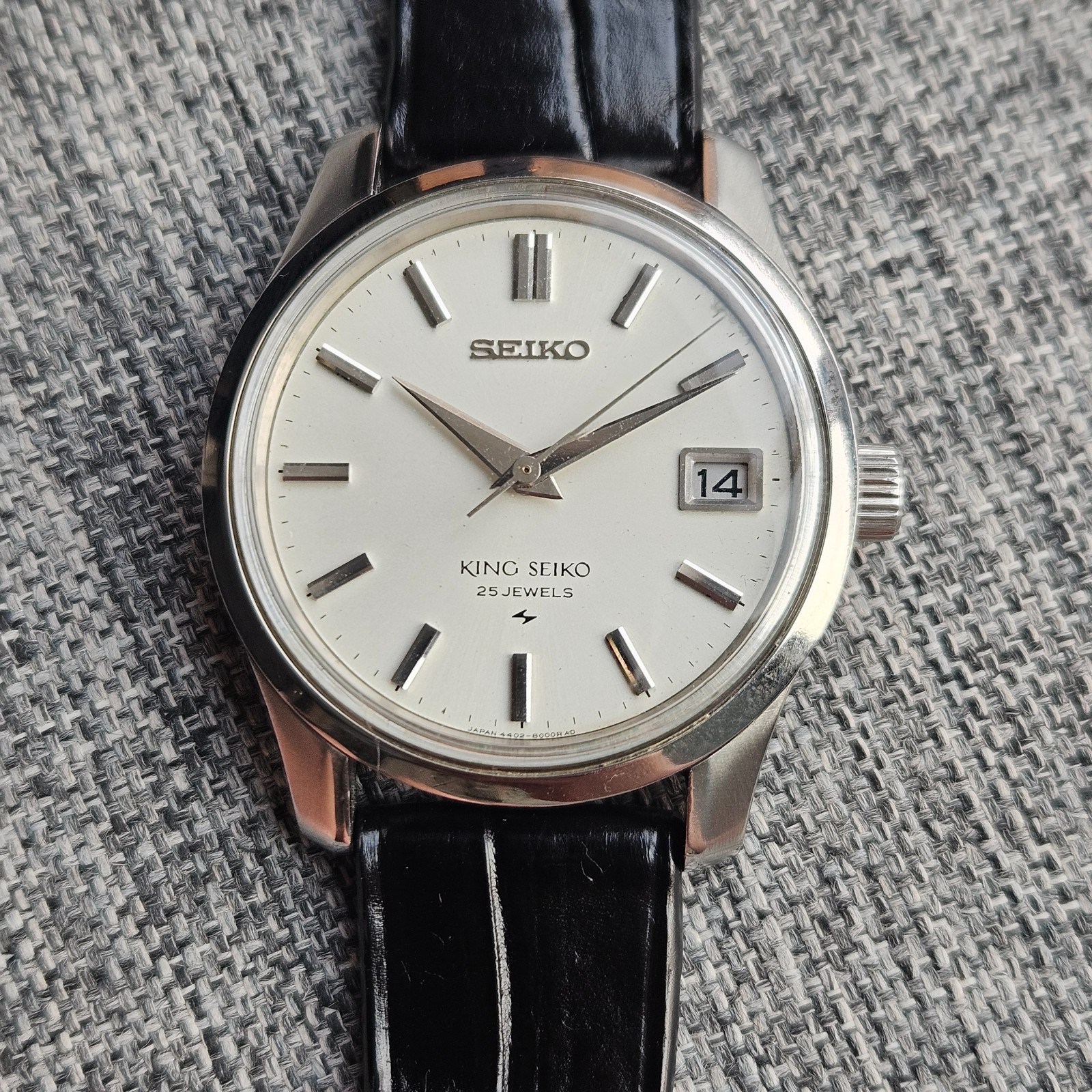 King Seiko 4402 8000 25 Jewels Excellent condition vintage watch