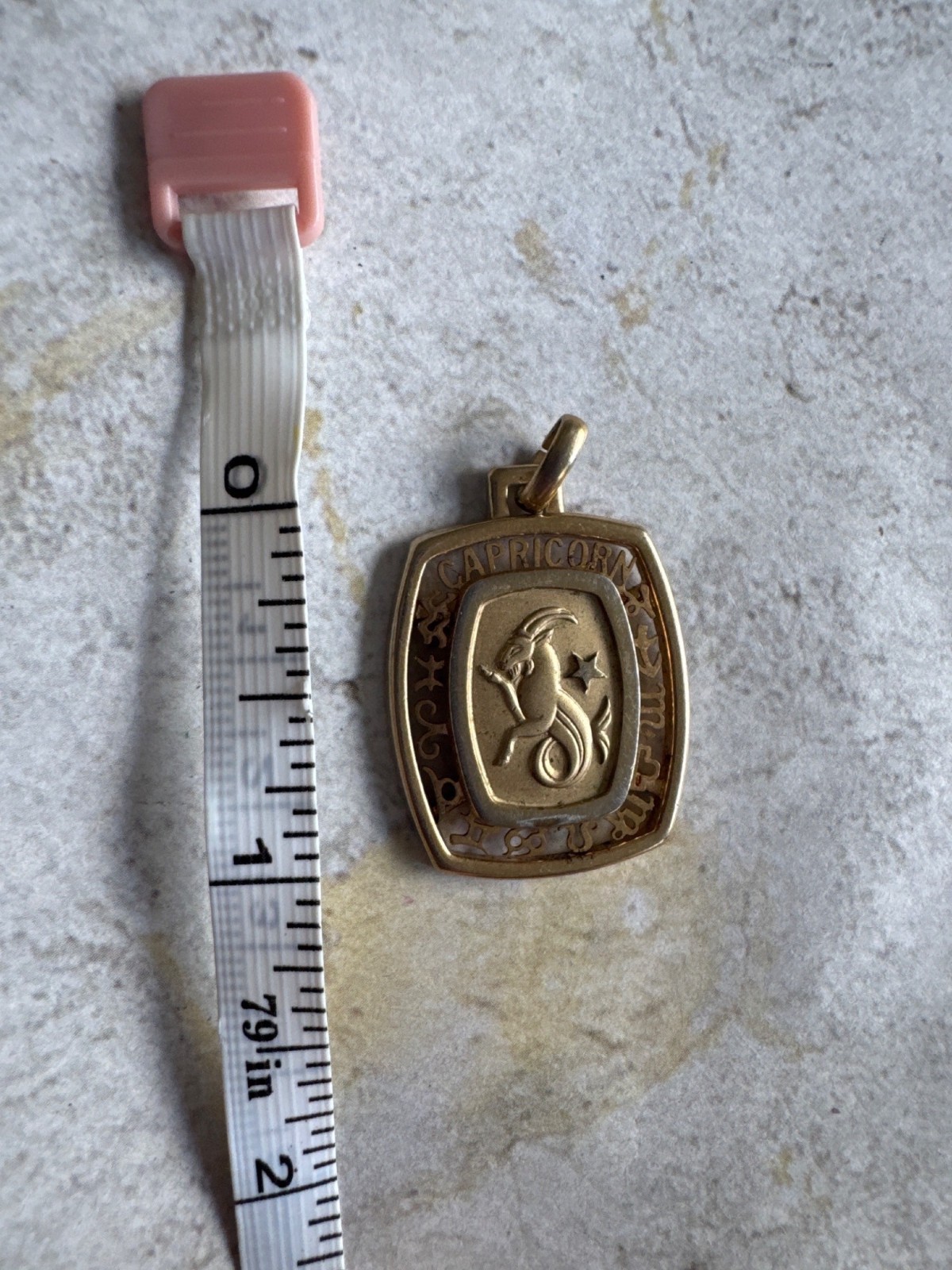 Vintage Capricorn Zodiac Pendant Necklace With Gold-Tone Chain Goat Design 24”