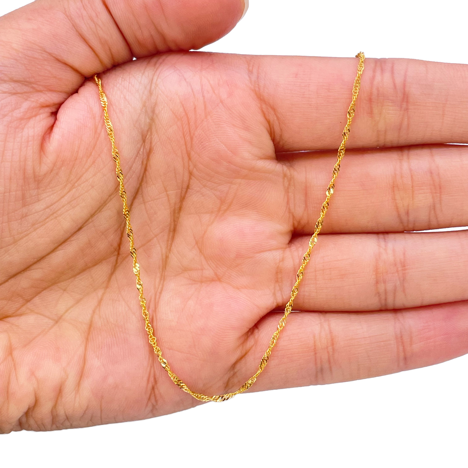 22ct Gold Twisted Chain Lightweight Fancy Ripple Necklace 16 Inches 1mm Width