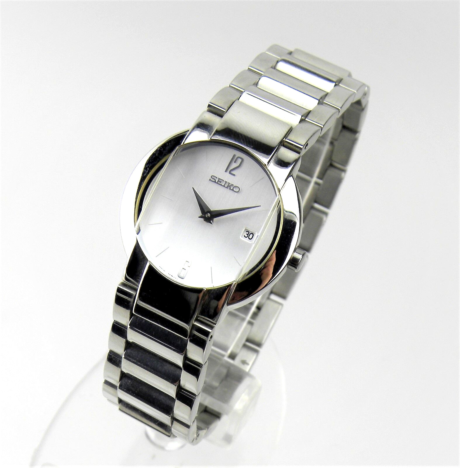Seiko Women’s Watch Wristwatch Ladies Stainless Steel Polished Analogue Date NEW