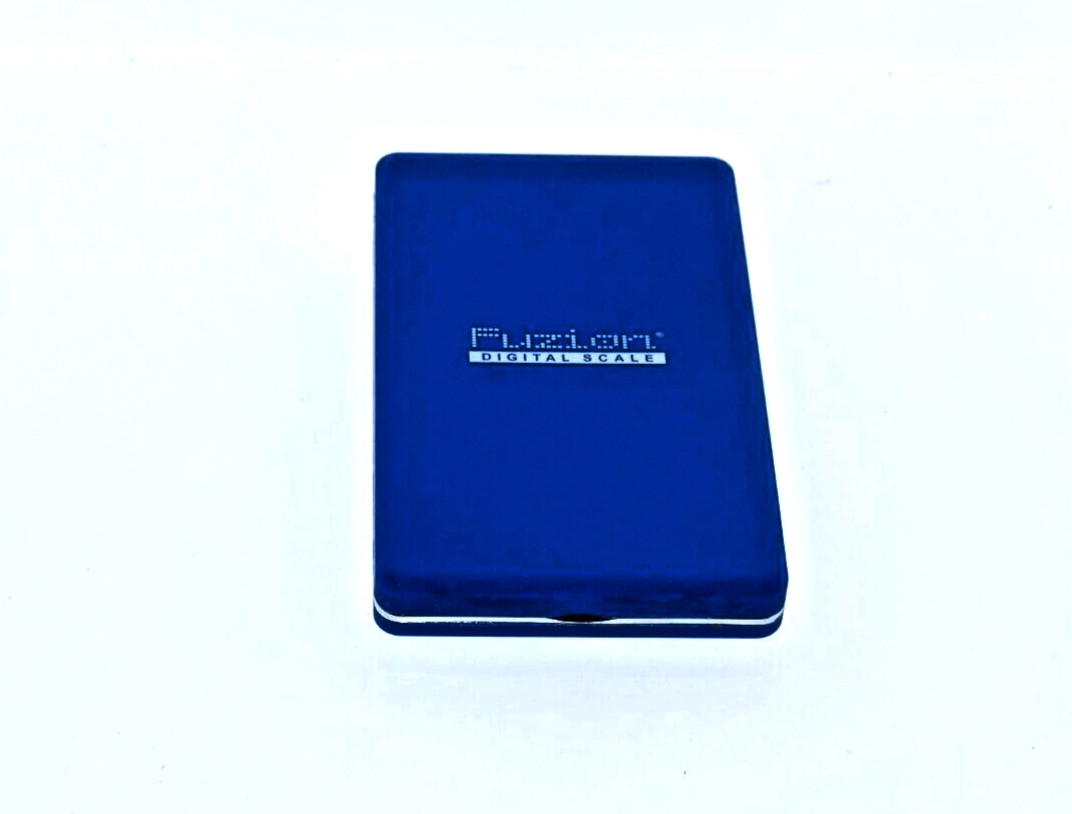 FUZION VP-100 PROFESSIONAL DIGITAL MINI SCALE- 100G X 0.01G-COLOR-BLUE