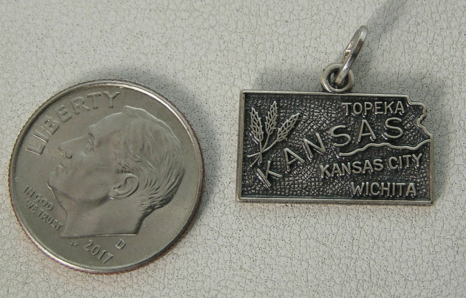 Vintage Sterling Silver Topeka Kansas City Wichita Charm Beau 1.5gm 3/4″ x 3/8″