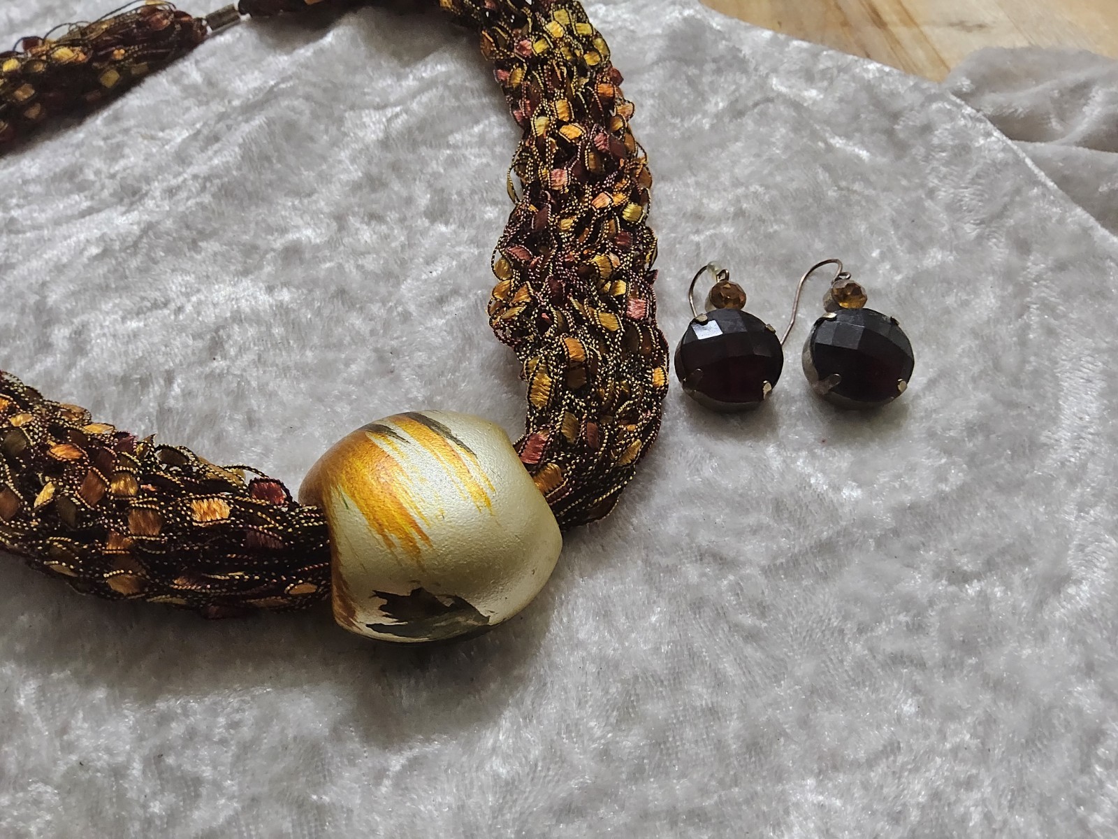 Copper Gold Crochet Necklace Pendant & Earrings