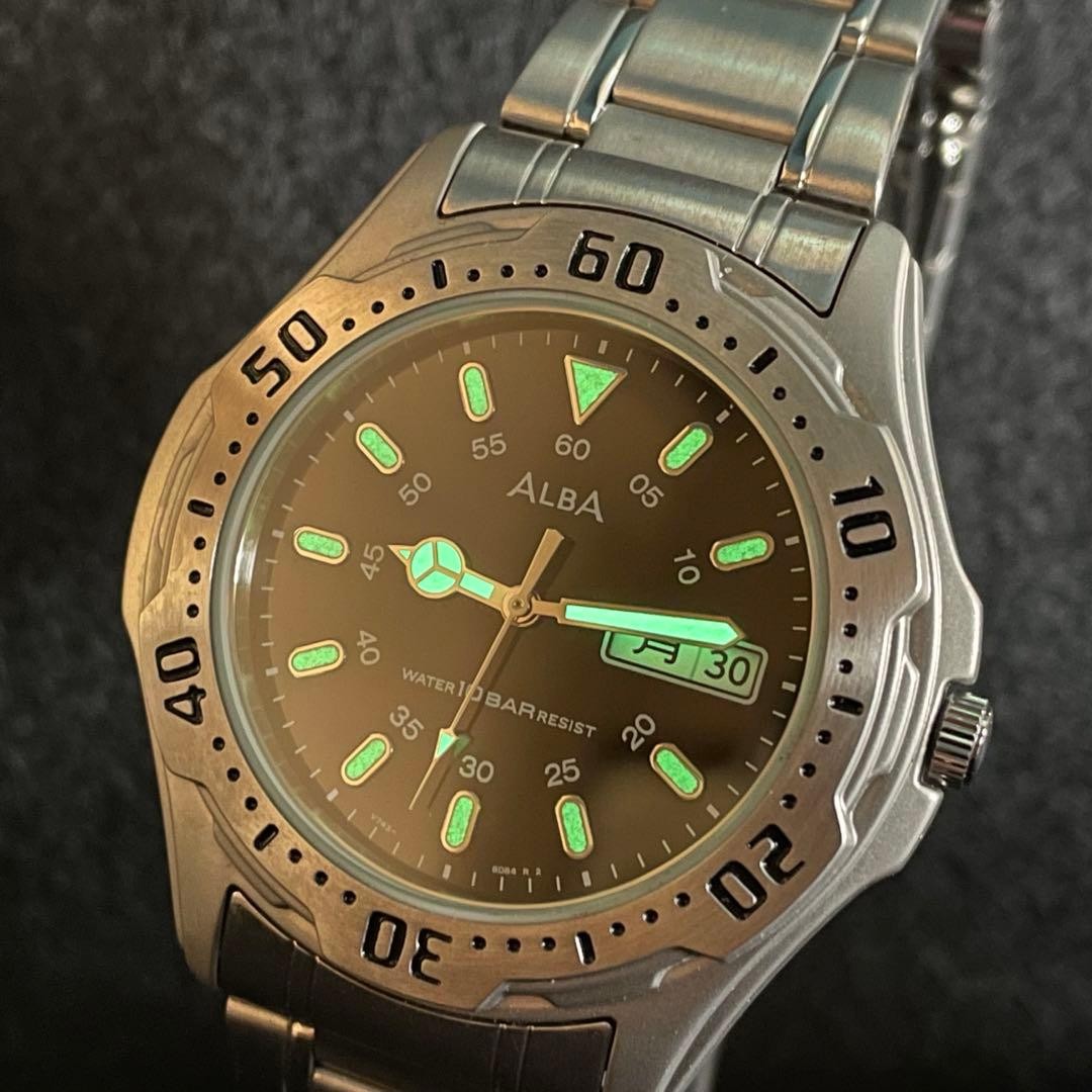 MINT SEIKO ALBA FIELD GEAR V743 Kanji Black Dial Men’s Quartz Watch Rare
