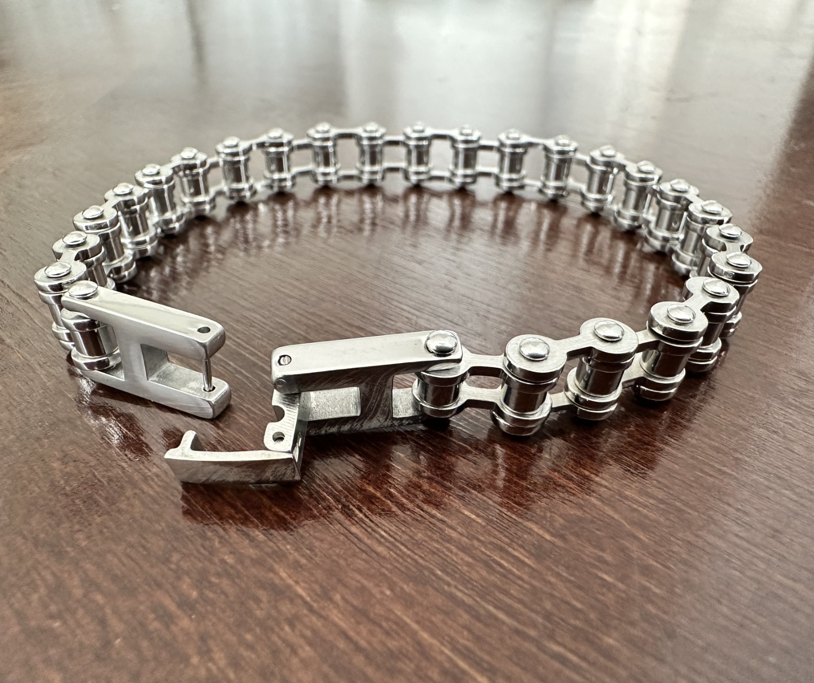 Men’s Stainless Steel Bike Chain Bracelet Heavy Duty Biker Link Wristband 8.26″