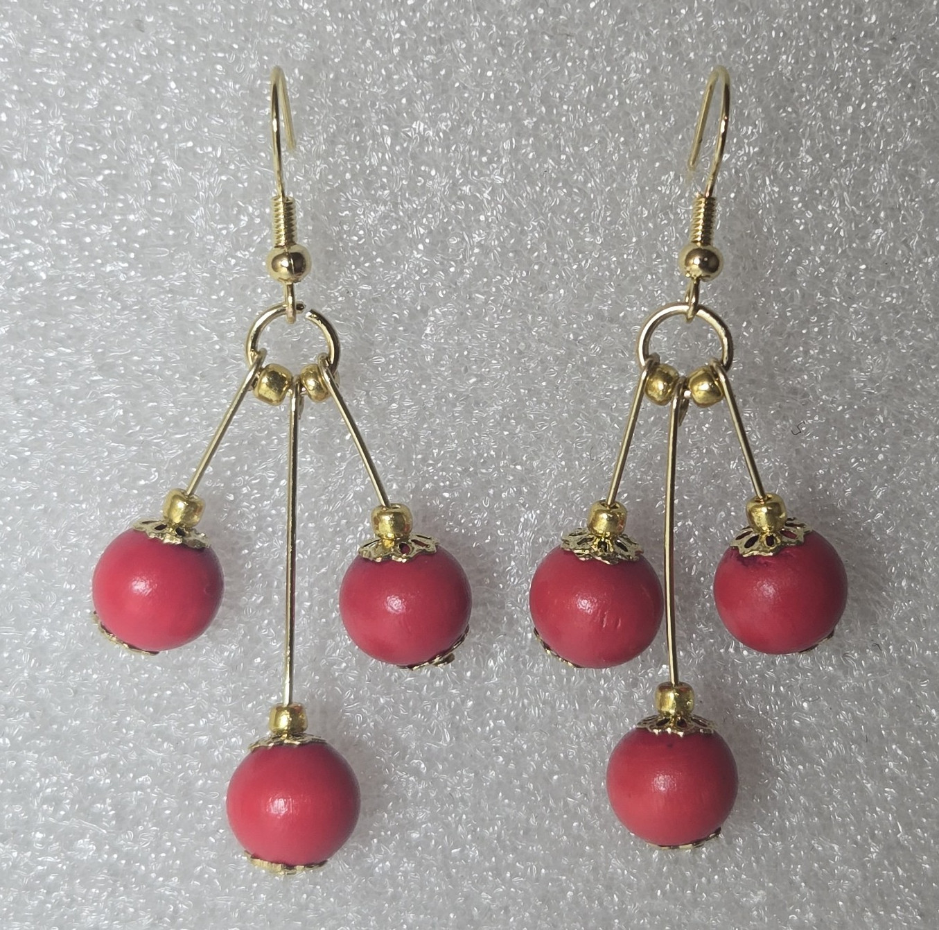 Gold Tone Pink Bead Drop Dangle/Drop Hook Earrings for Lobe Piercing