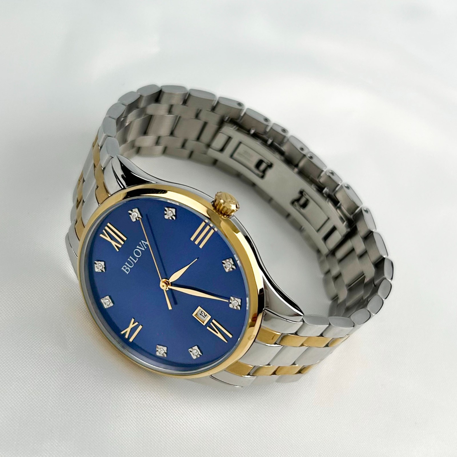 Bulova Men’s Classic Blue Dial & Two Tone Bracelet 98D130 Quartz Watch 40mm