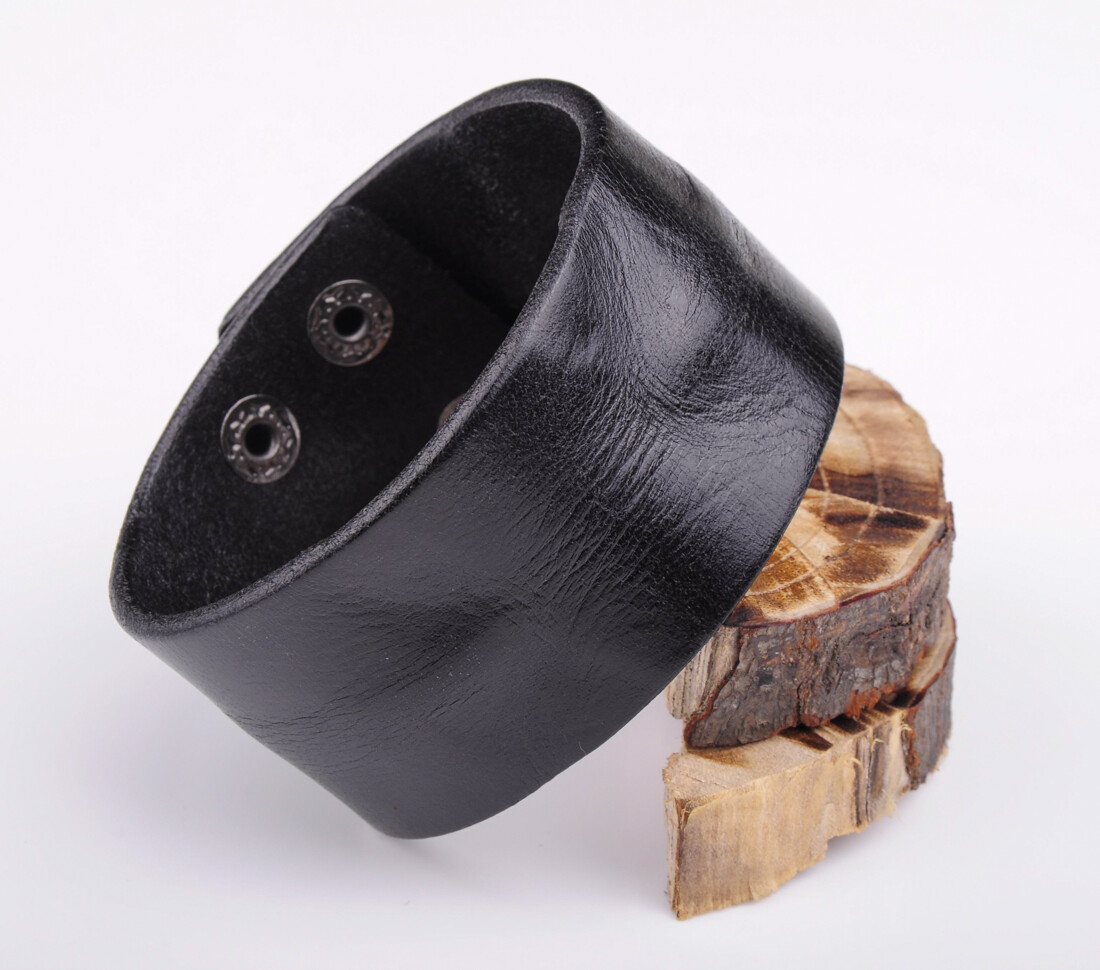 Fashion Men’s Retro Wide Band Cowhide Leather Wrap Wristband Bracelet Cuff Black