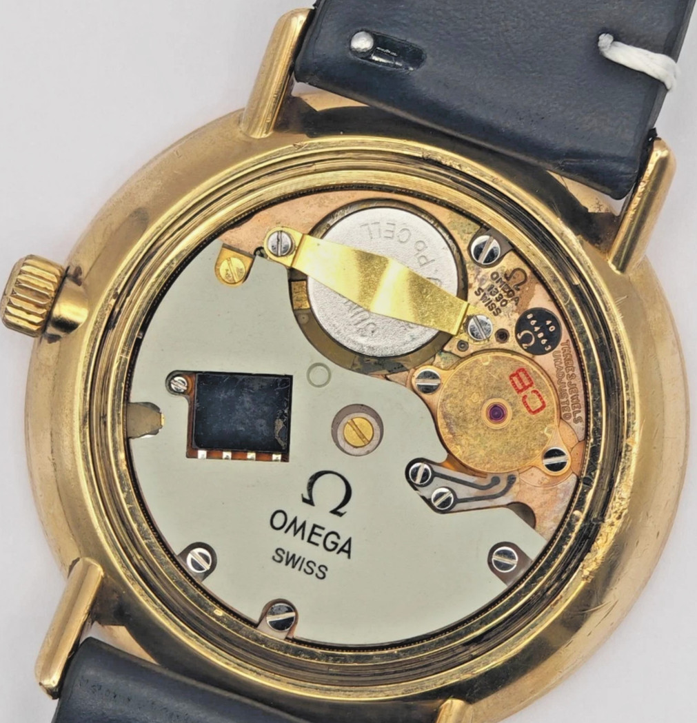 Vintage Omega De Ville Quartz Ref.191.0044 Cal.1330 Gold Dial 35.5mm Watch