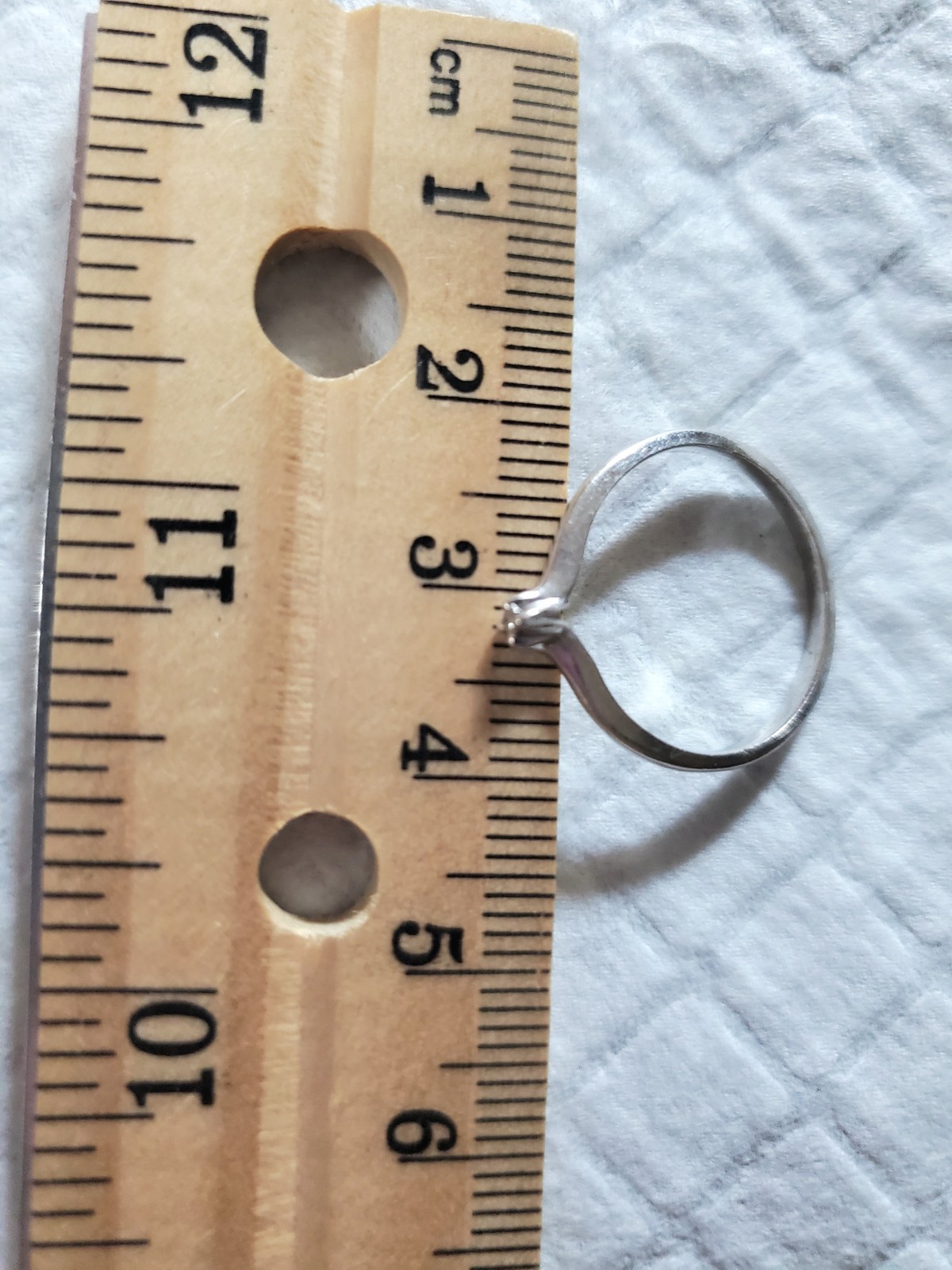 10K Solid White Gold Classic Band Diamond Minimalist Design Style Ring Sz 6 1/4