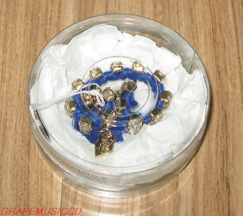 K-POP GIRLS’ GENERATION TAEYEON ROYAL BLUE TWO LINES BRACELET NEW