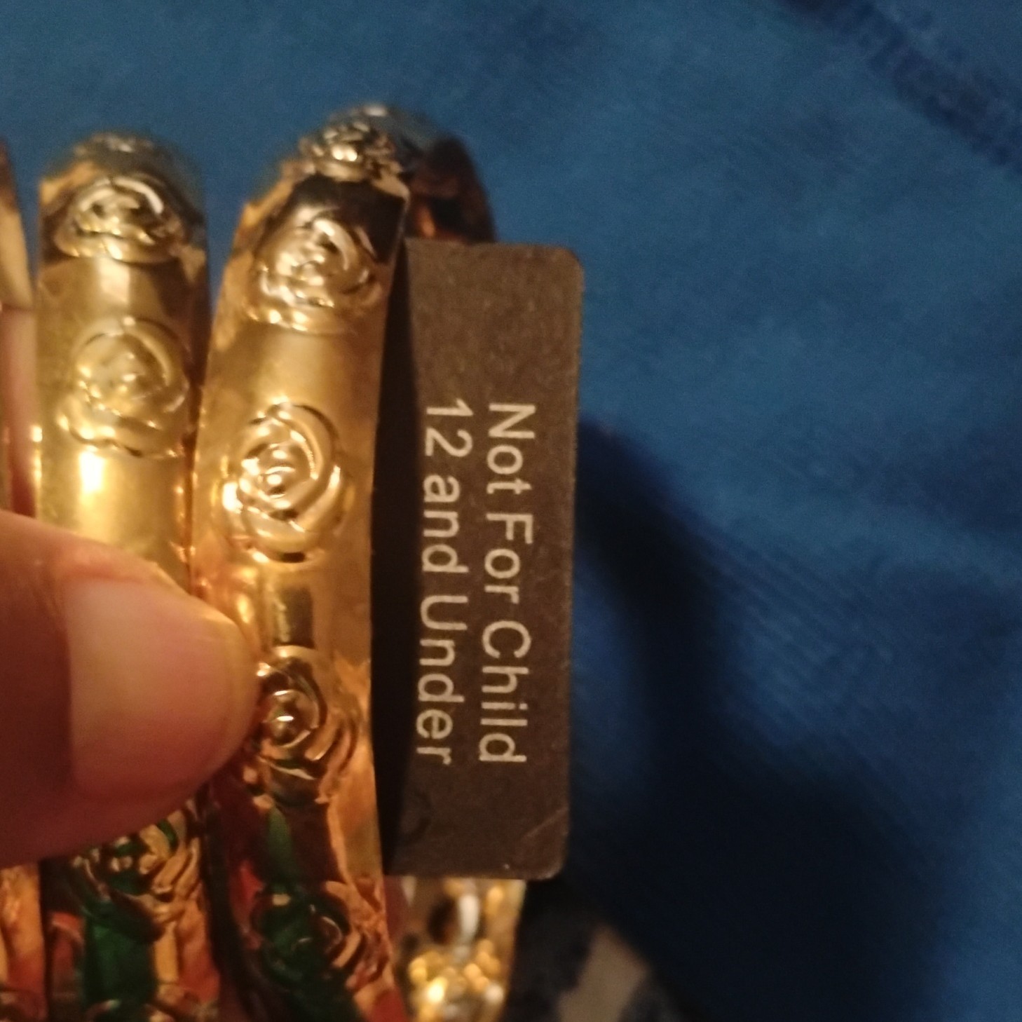 Gold Tone Floral Rose Pattern Bangle Bracelets Set of 3 Round Metal No Stone