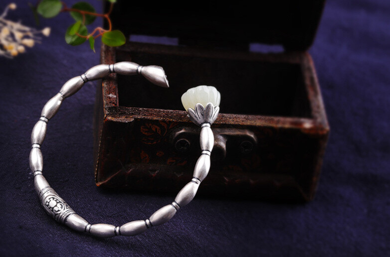I03 Silver 925 Rice Grain Effect Lotus Flower White Jade Bangle Bracelet