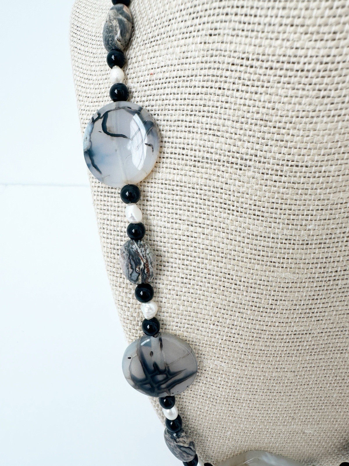 NWT Genuine Jasper, Agate, Black Onyx & Pearls Beads Necklace Black Gray White