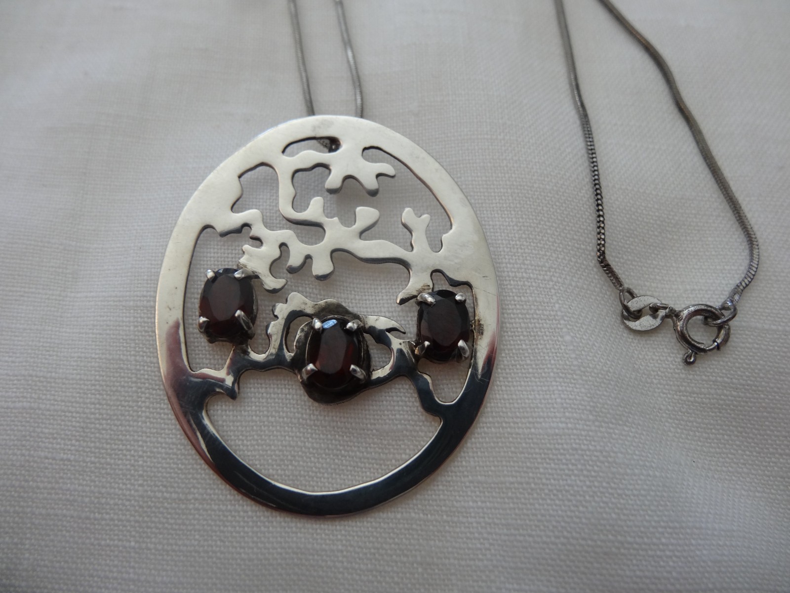 STERLING SILVER GARNET tree of life NECKLACE 925 Pendant + Chain Ex Beautiful