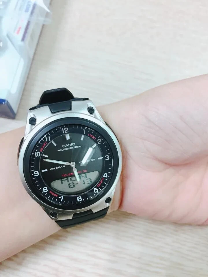 Casio AW80-1AV, Combo Watch, Telememo 30, Metal Band, 3 Alarms, 10 Year Battery