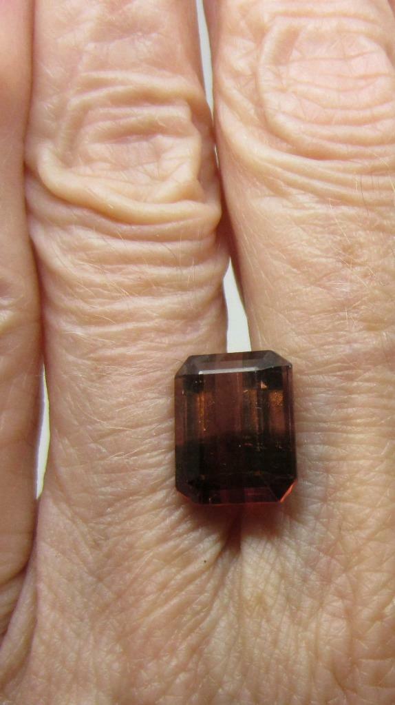 6.60 CARATS OCTAGON BI-COLOR BROWN TOURMALINE GEMSTONE- BCT-0004